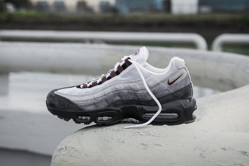 Nike SB "Black/Cacao Wow" Air Max 95