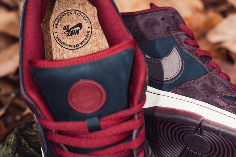Nike SB X Riot Dunk Low Pro