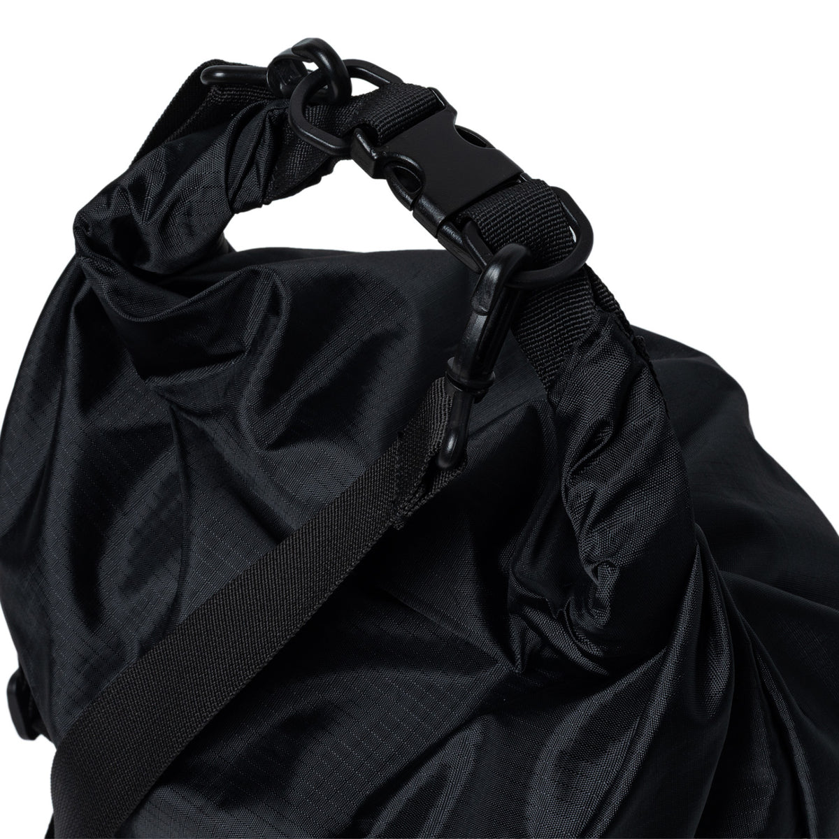 Antihero Hecho Por Skate Dry Bag