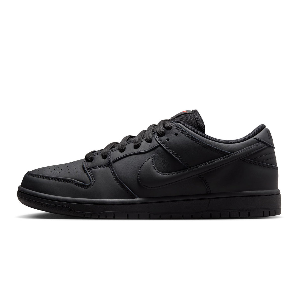 Nike SB "Triple Black" Dunk Low Pro