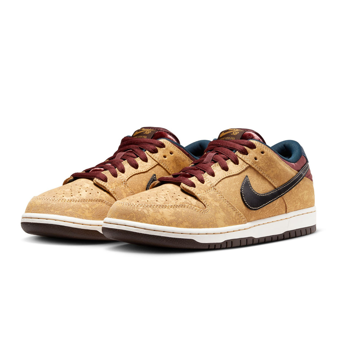 Nike SB "City of Cinema" Dunk Low Pro