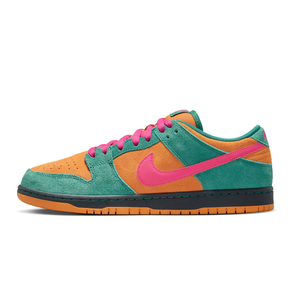 Nike SB Dunk Low Pro