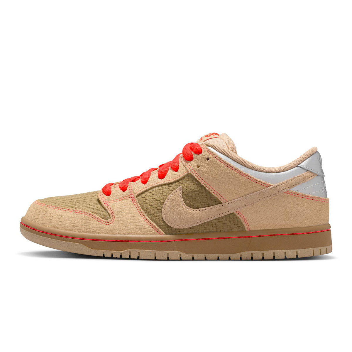 Nike SB Dunk Low Pro
