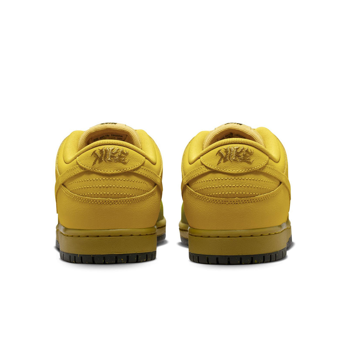 Nike SB Dunk Low Pro