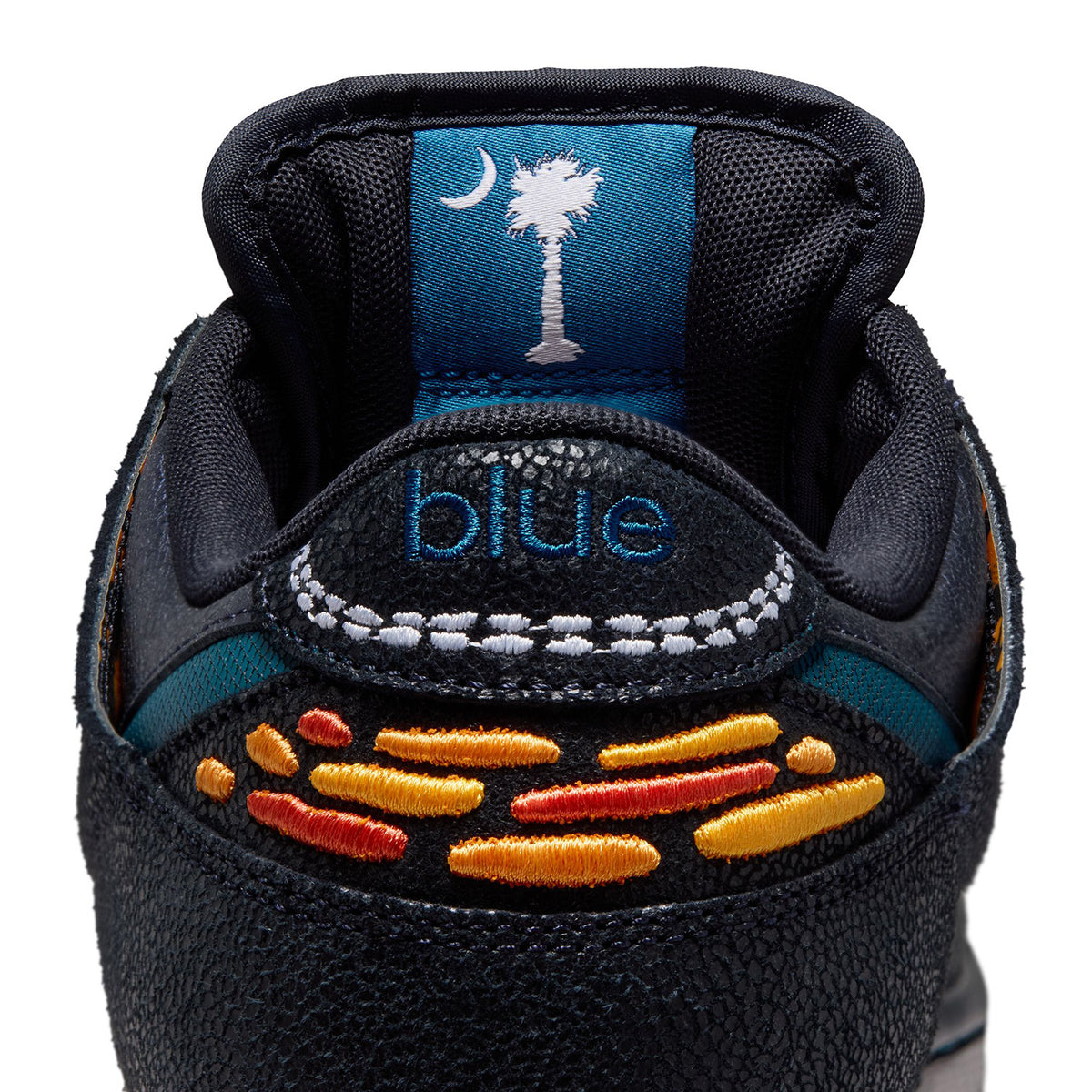 Nike SB X Bluetile Dunk Low Pro