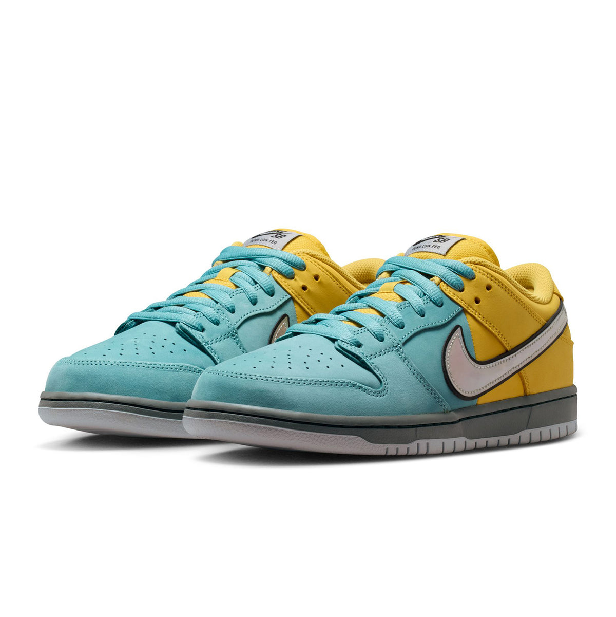 Nike SB "Fast Pass" Dunk Low Pro