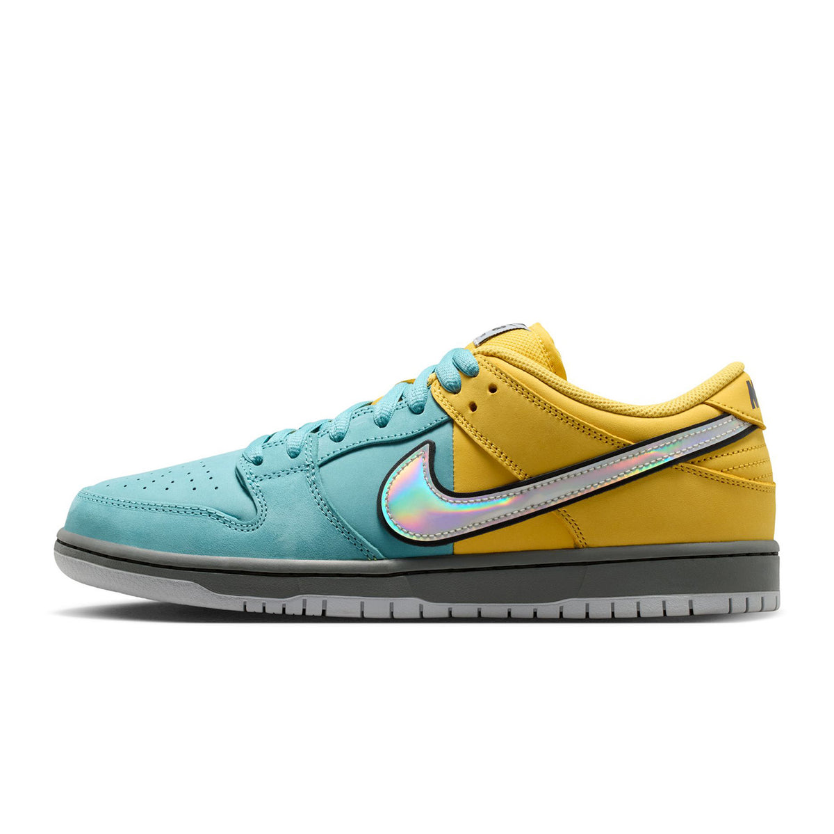 Nike SB "Fast Pass" Dunk Low Pro