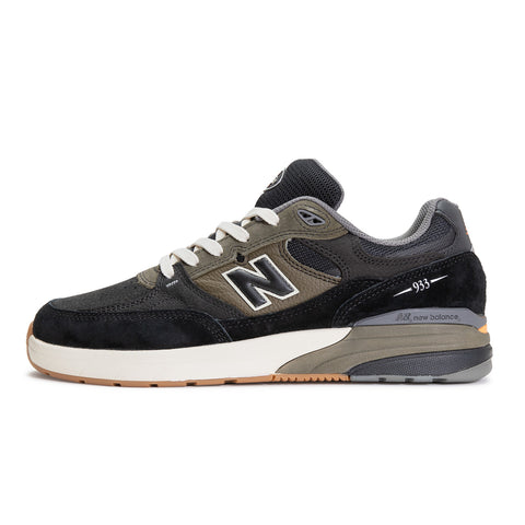 New Balance Numeric Reynolds 933